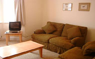 Apartment 4 (Ground Floor Front) Lounge